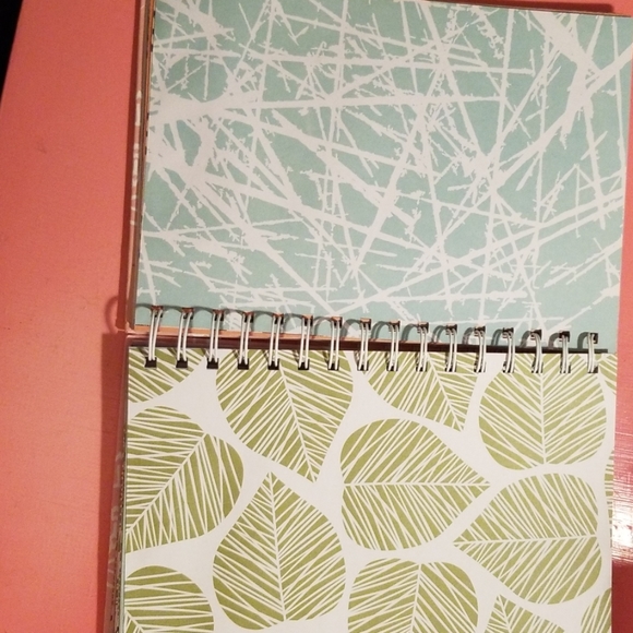 Notebook - Picture 3 of 5